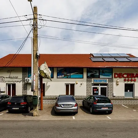 Pensiunea Decebal - Cazanele Dunarii Penzion 4*