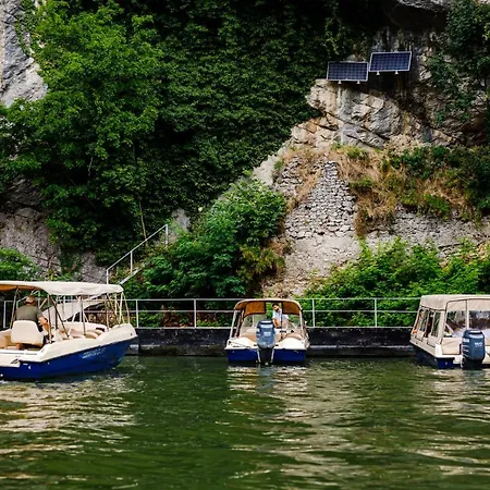 Pensiunea Decebal - Cazanele Dunarii Penzion 4*